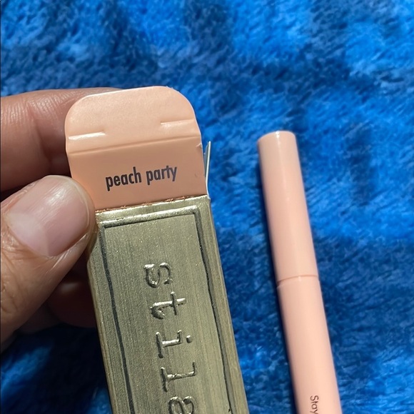 Stila Peach Party Liquid eyeliner - Picture 2 of 4